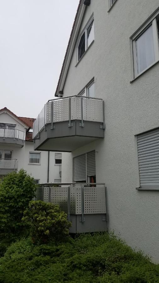 Ferien- Und Businessapartment I Modern Mit Wlan Und Parkplatz Nahe Zentrum, Automobil- Und Tech-Firmen, Messe Renningen Extérieur photo